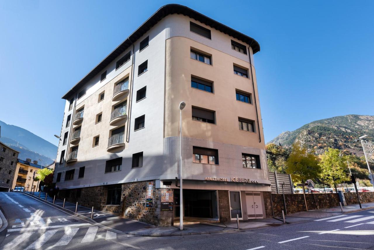 Aparthotel Iceberg Sant Julia de Loria Exterior photo